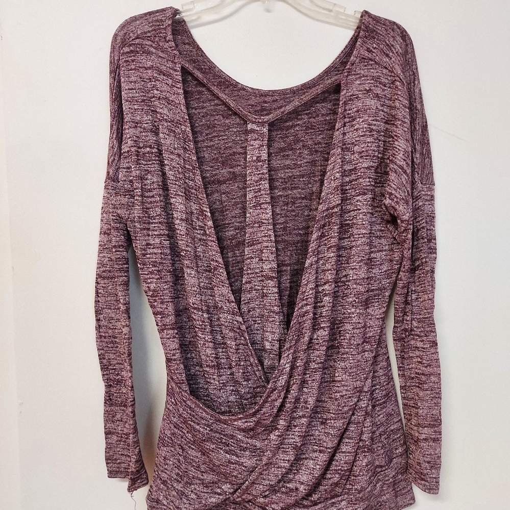 Athleta Open Back shirt
